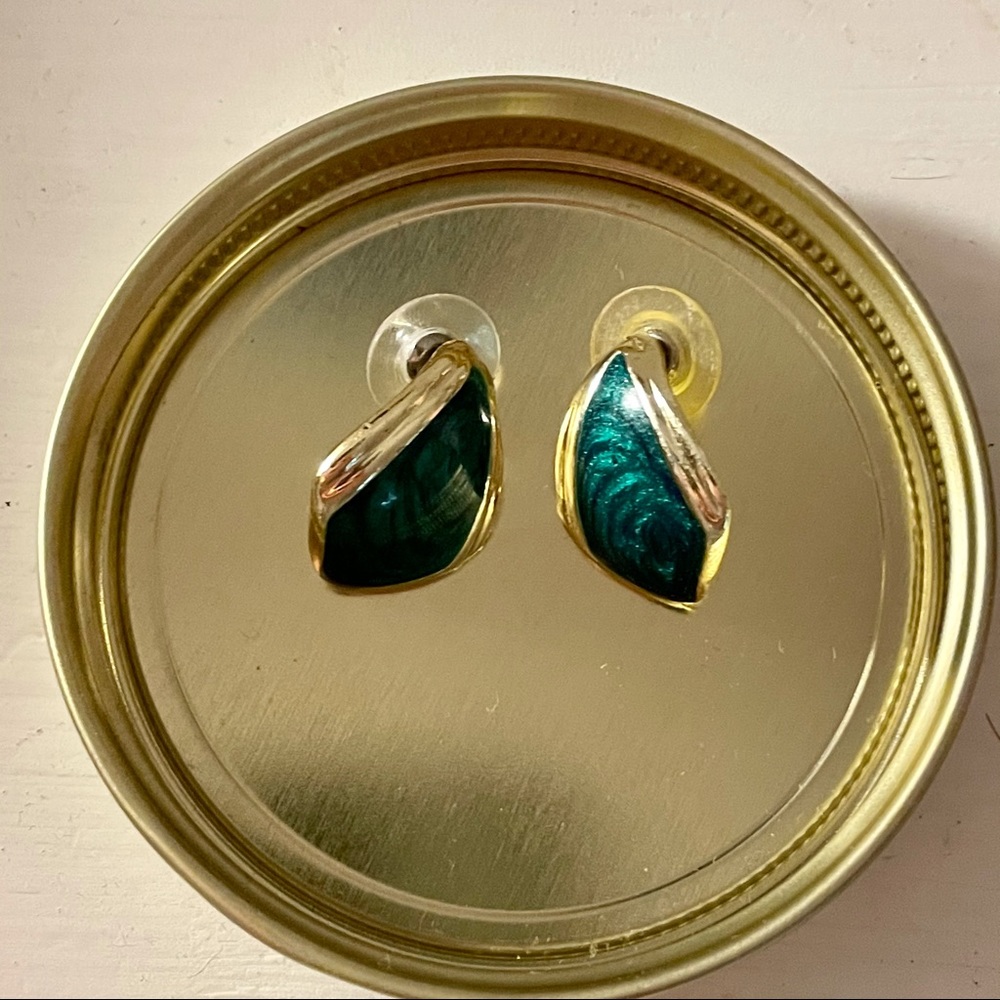 Gold & green enamel cuff studs